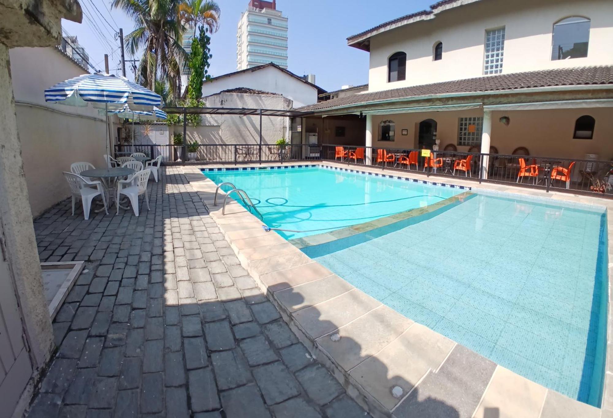 Pousada Parque Suites Estacionamento E Piscina กัวรูจา ภายนอก รูปภาพ